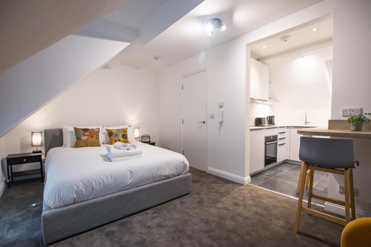 Bright & Beautiful Studio Flat In Bristol! Eksteriør billede