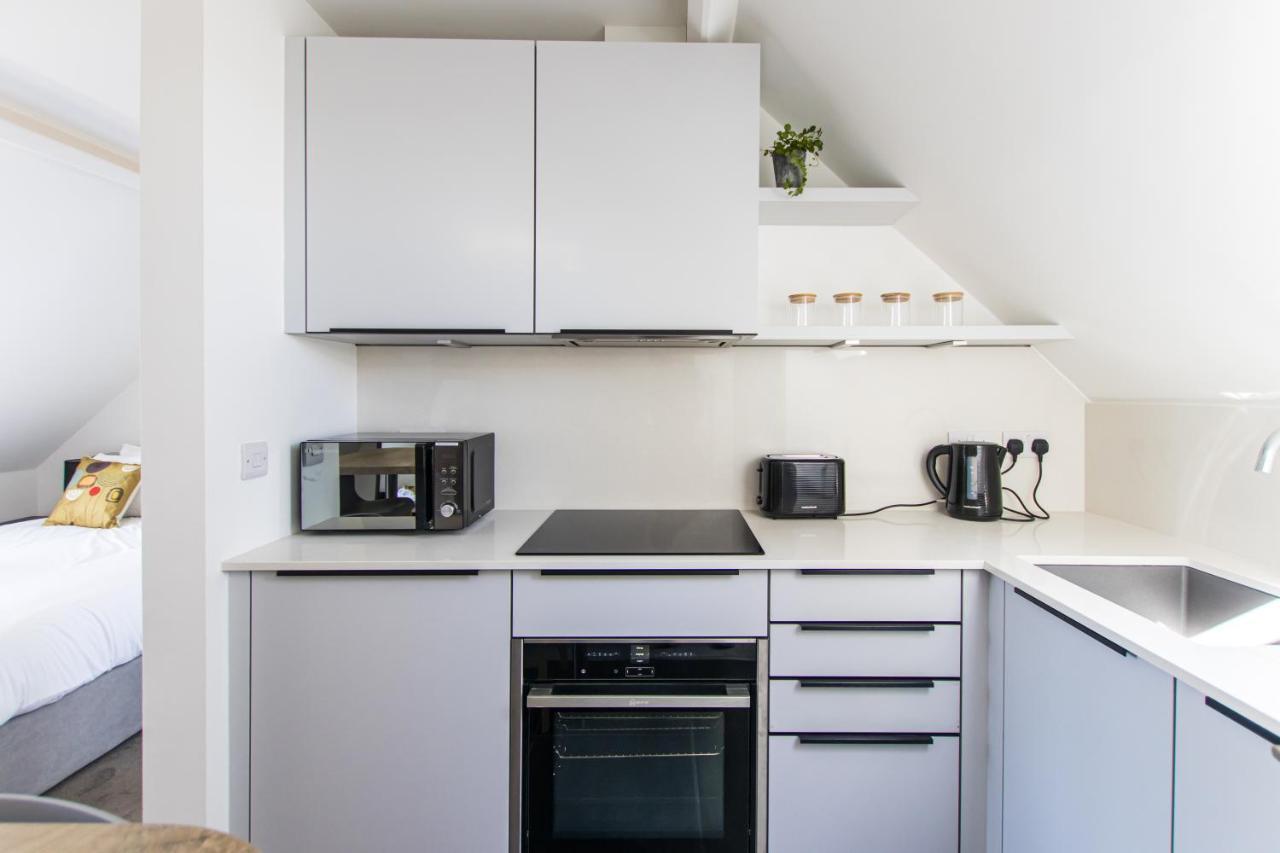 Bright & Beautiful Studio Flat In Bristol! Eksteriør billede