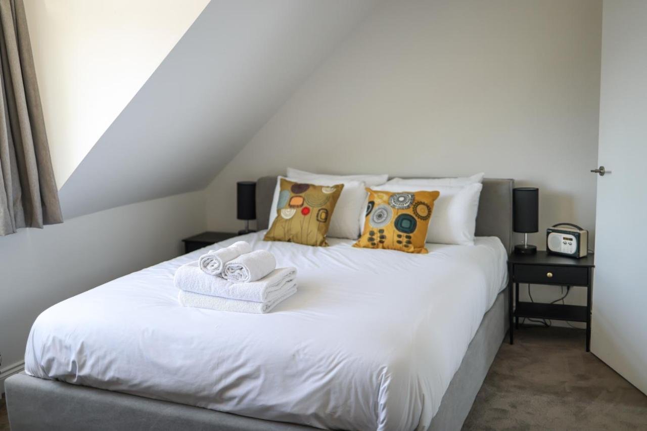 Bright & Beautiful Studio Flat In Bristol! Eksteriør billede