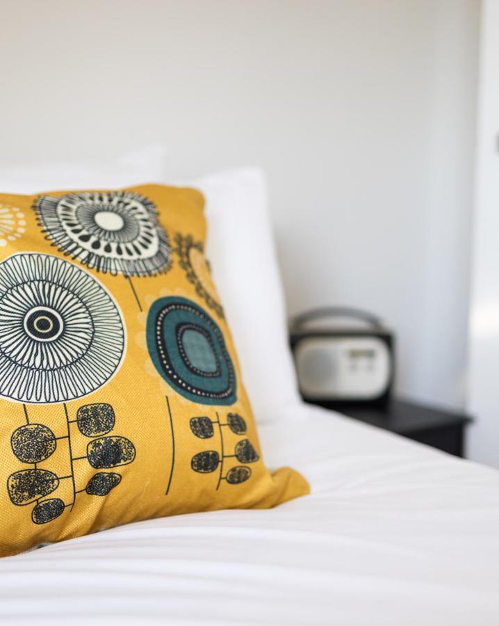 Bright & Beautiful Studio Flat In Bristol! Eksteriør billede