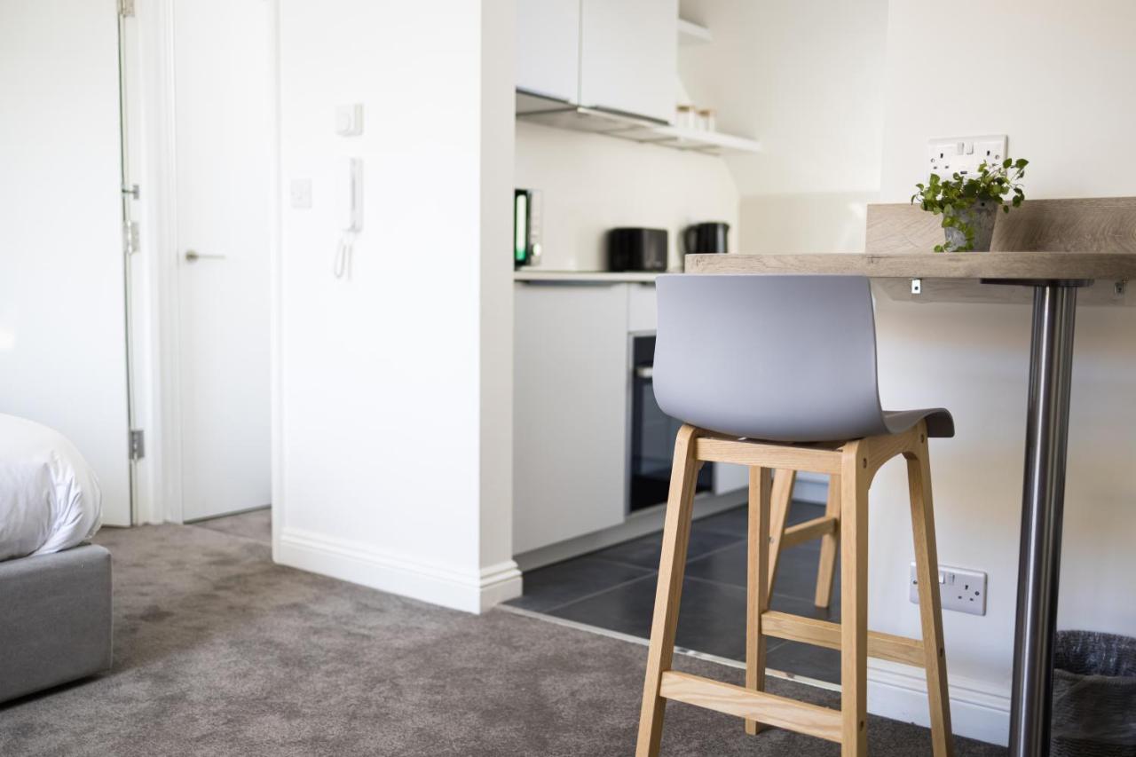 Bright & Beautiful Studio Flat In Bristol! Eksteriør billede